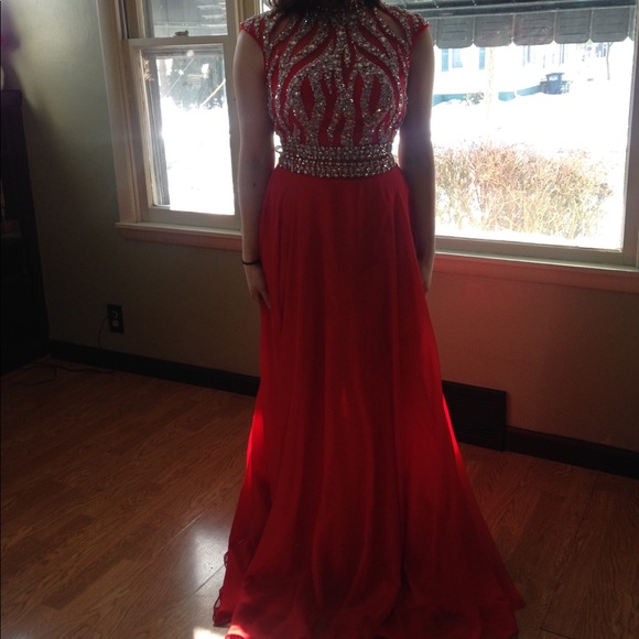 Prom Dress - Picture 3 of 4